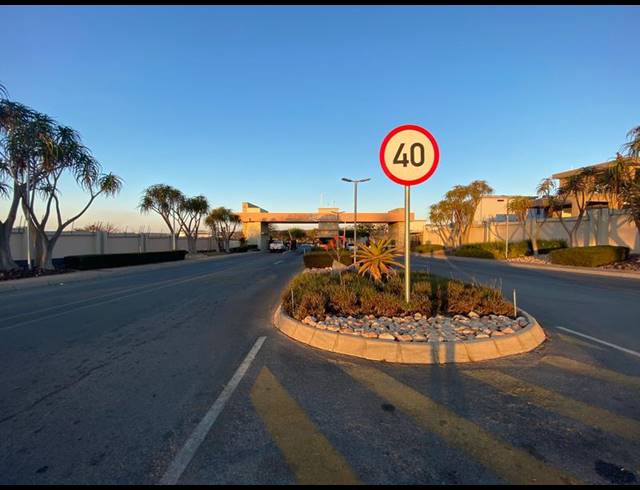 LAND FOR SALE IN WOODHILL ESTATE